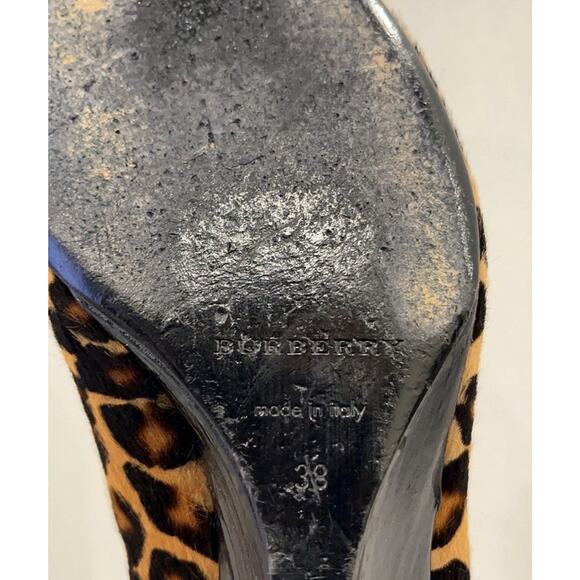 BURBERRY Animal Fur Gold/Leather Toe Tassel Accent EU 38/US 7.5-8 - Picture 7 of 11